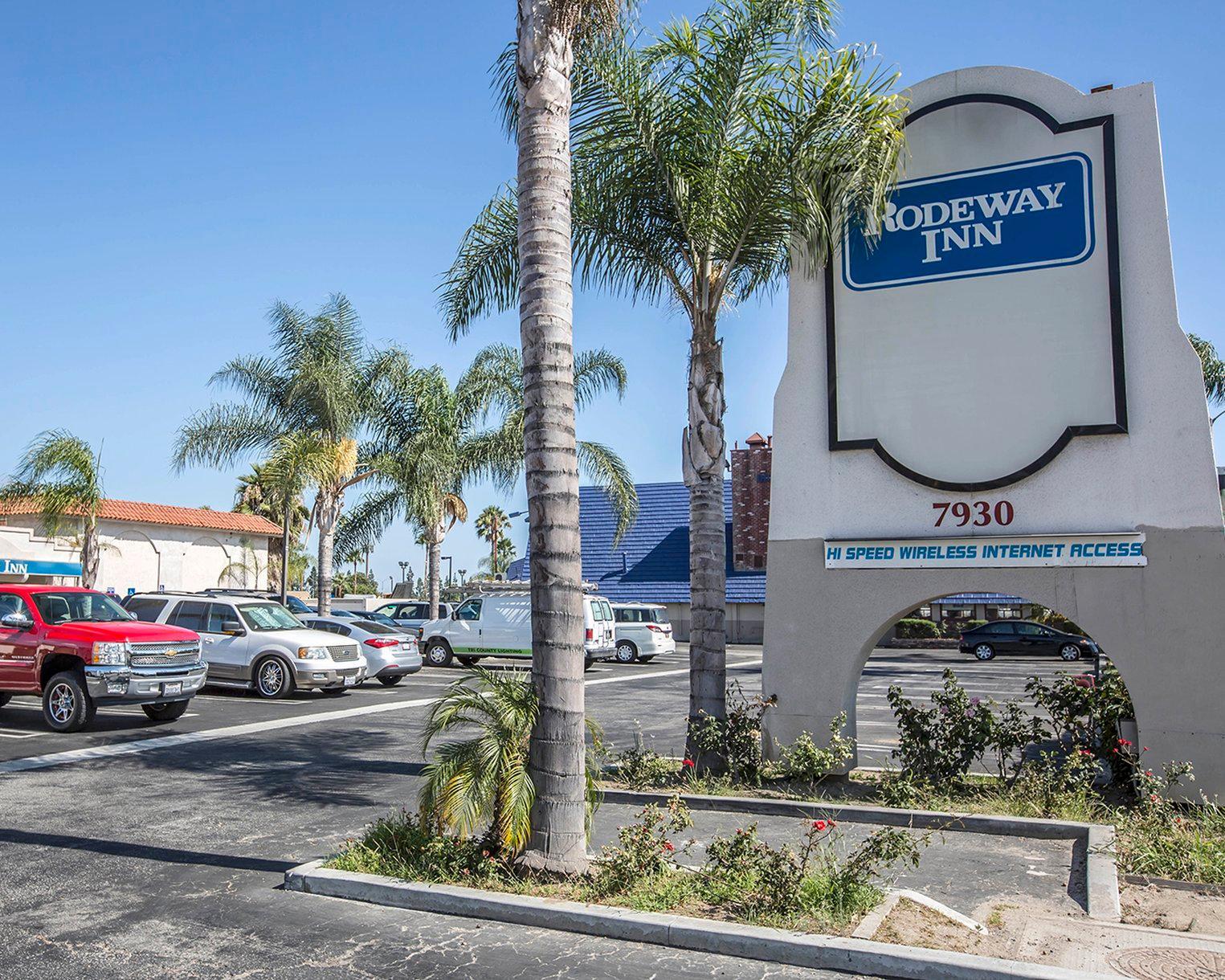 Rodeway Inn Near Maingate Knott'S Buena Park Extérieur photo